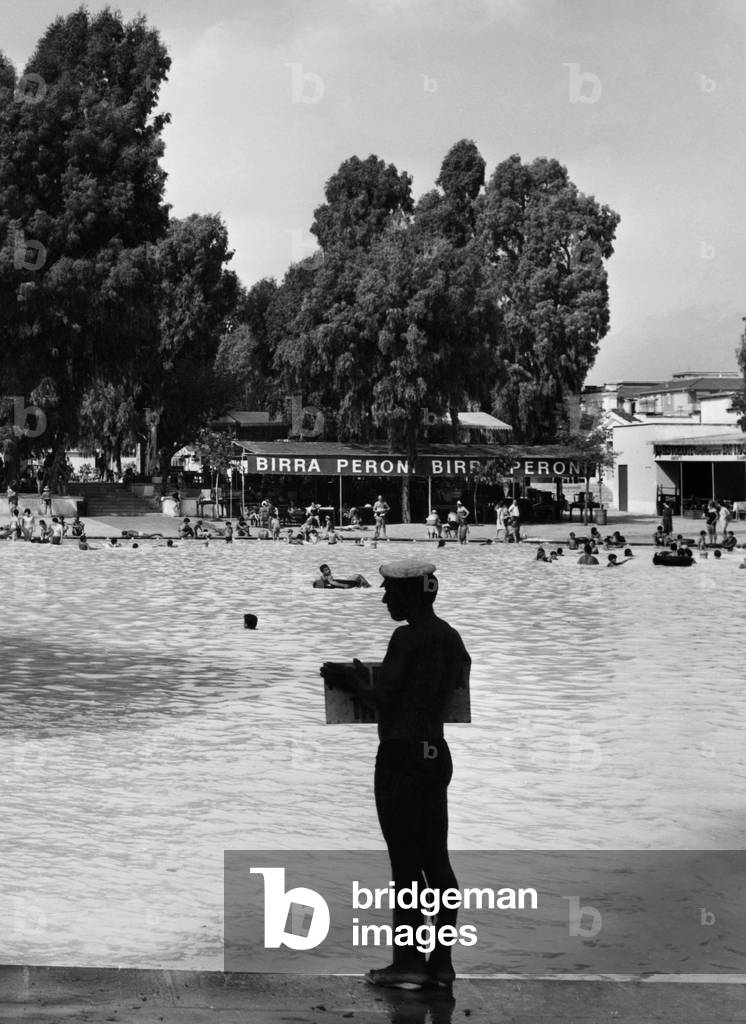 Italy, Lazio, Bagni di Tivoli, Pool at the acque albule, 1968 (b/w photo)