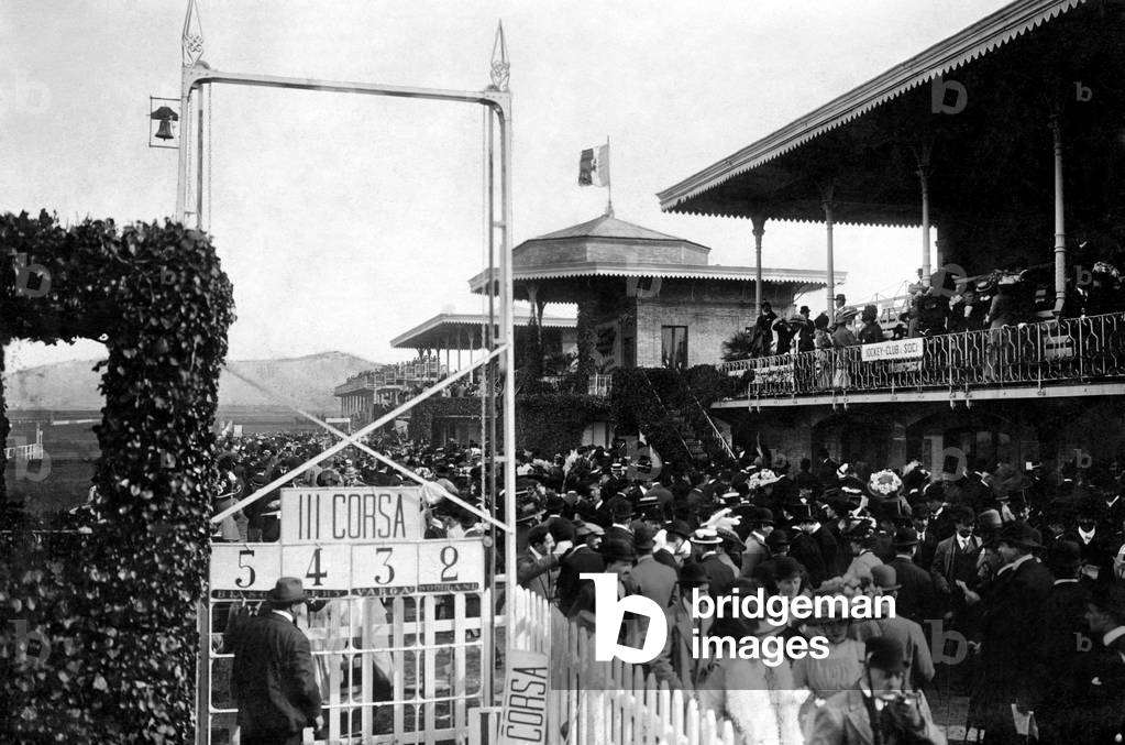 Italy, Rome, 27 Royal Derby at Capannelle, 1910 (b/w photo)