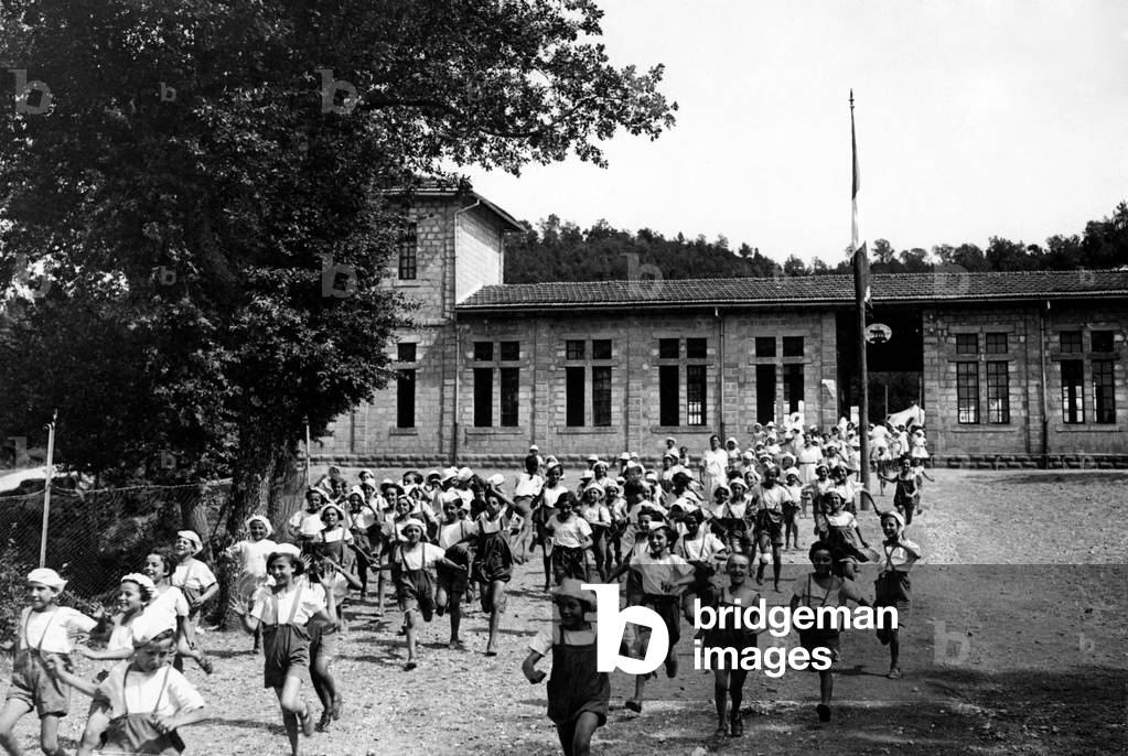 Italy, Summer Camp in Monteluco, 1930-40  (b/w photo)
