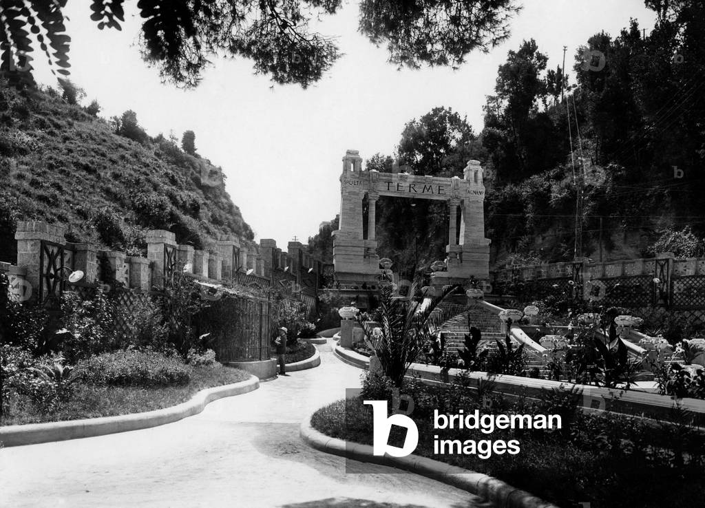 Italy, Campania, terme di agnano, 1910-20 (b/w photo)
