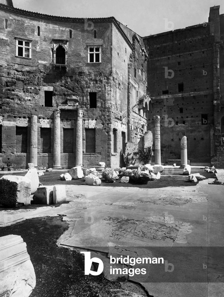 Rome, the forum of Augustus, 1930 (b/w photo)