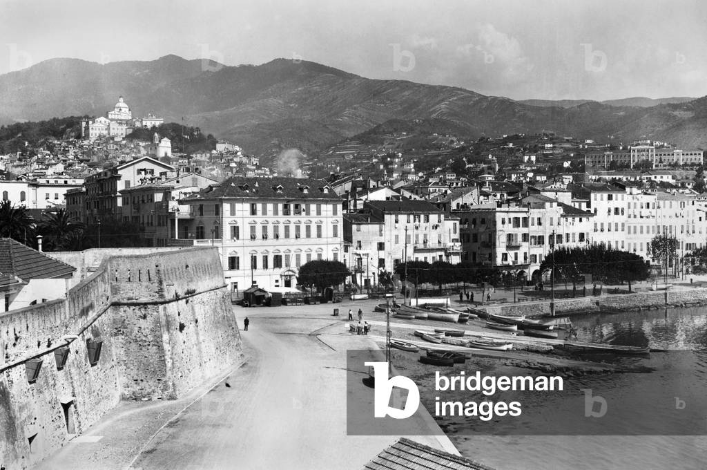 Sanremo, Liguria, Italy, 1910-20 (b/w photo)