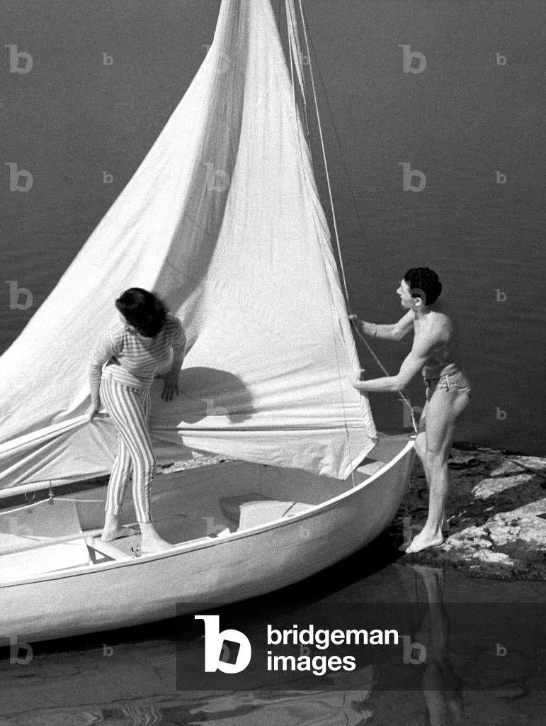 Sailboat with pirelli hull, 1961 (b/w photo)