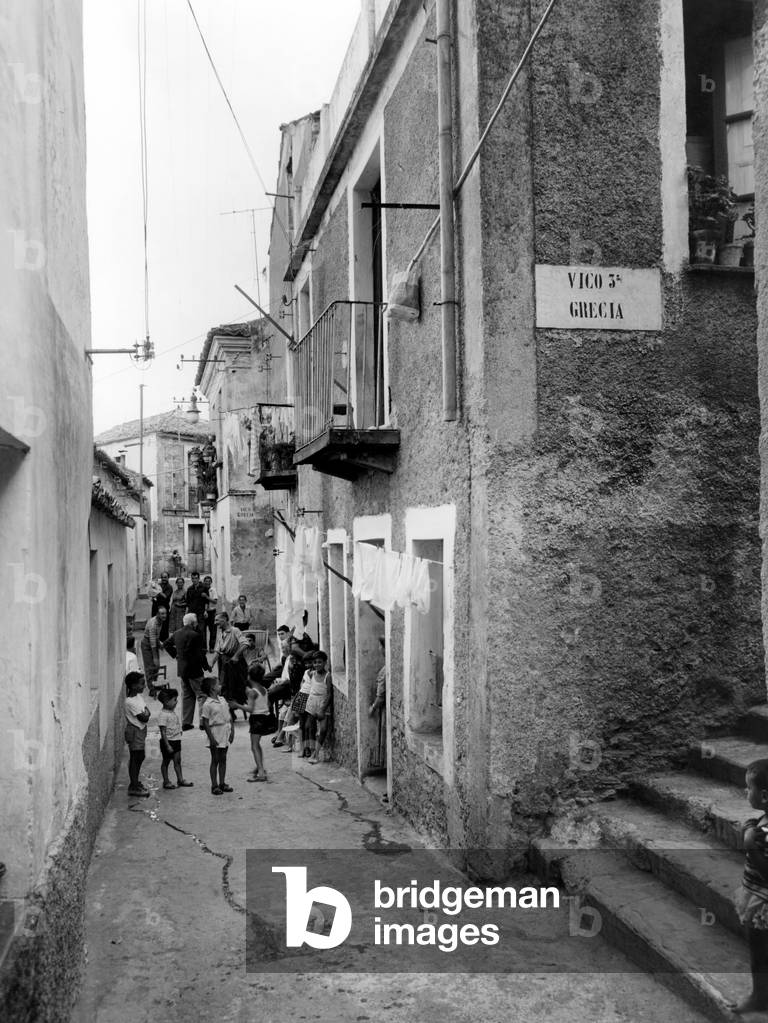 Grecia Quarter, Catanzaro, Calabria, Italy, 1962 (b/w photo)