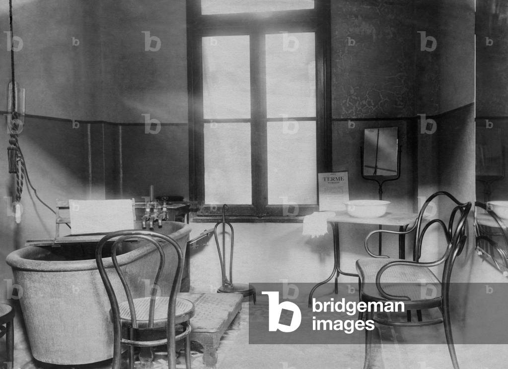 Italy, Salsomaggiore Terme, Bathroom of the Termal Bath (b/w photo)