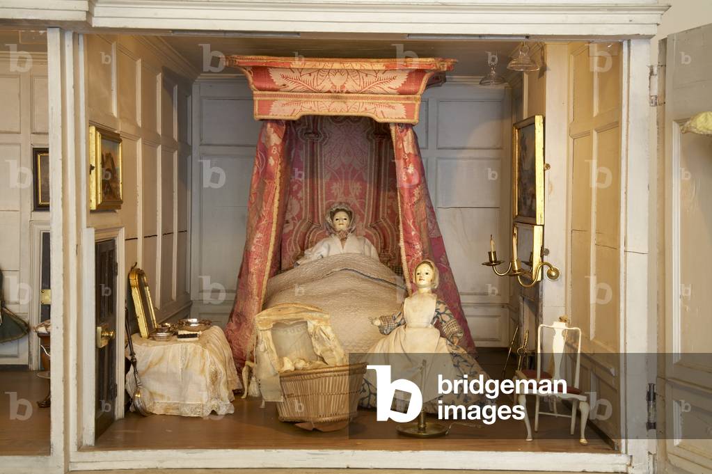 Doll's House, Stewards Hall, c.1734-40 (photo)