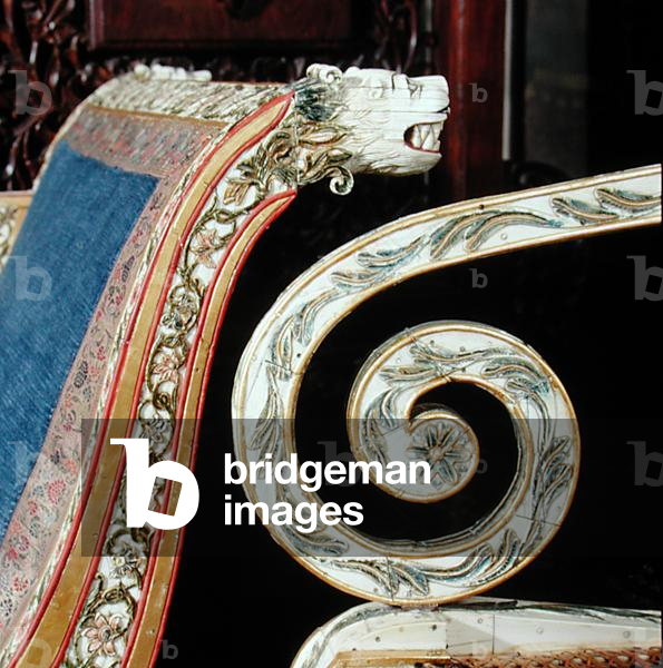 Detail of the Indian Throne in the Indian Museum, acquired by Lord Curzon (photo)