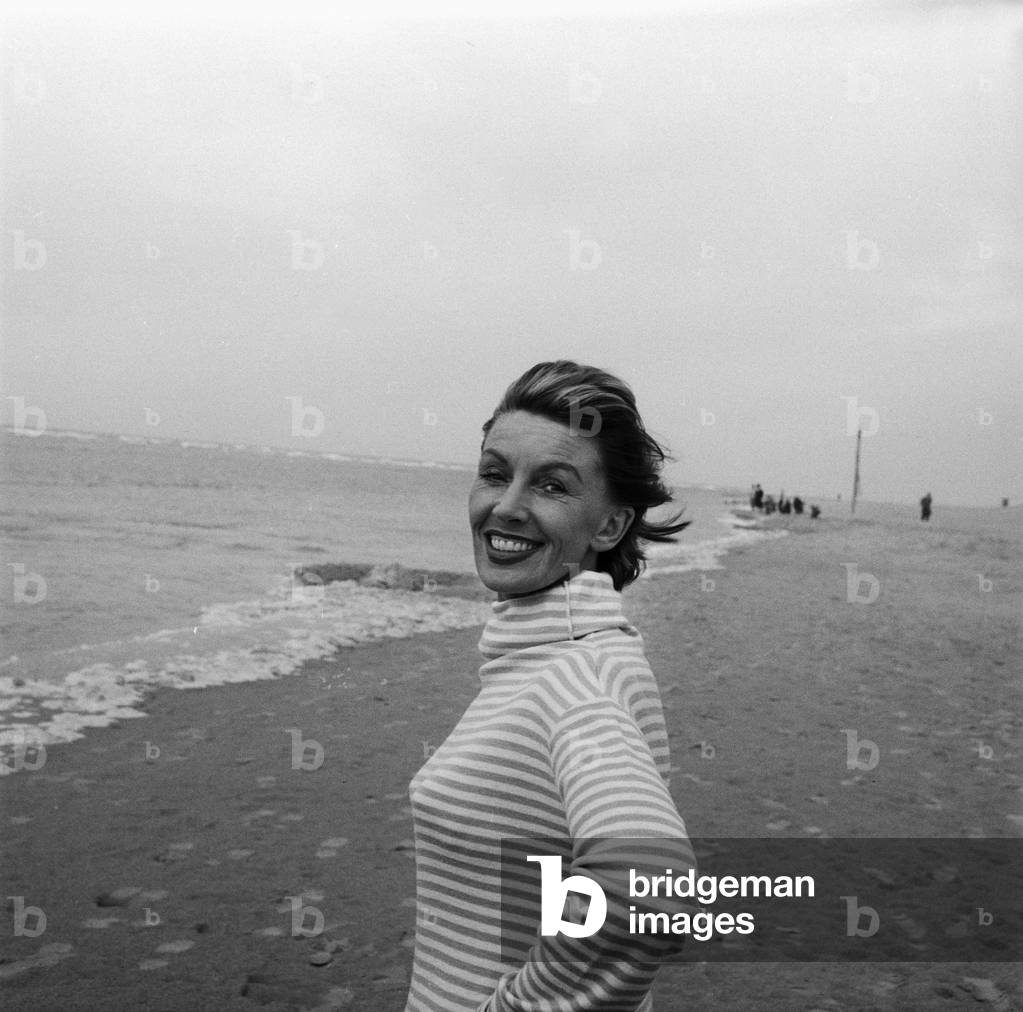 German singer and actress Lale Andersen at the shore of the East Frisian island Langeoog, mid 1957