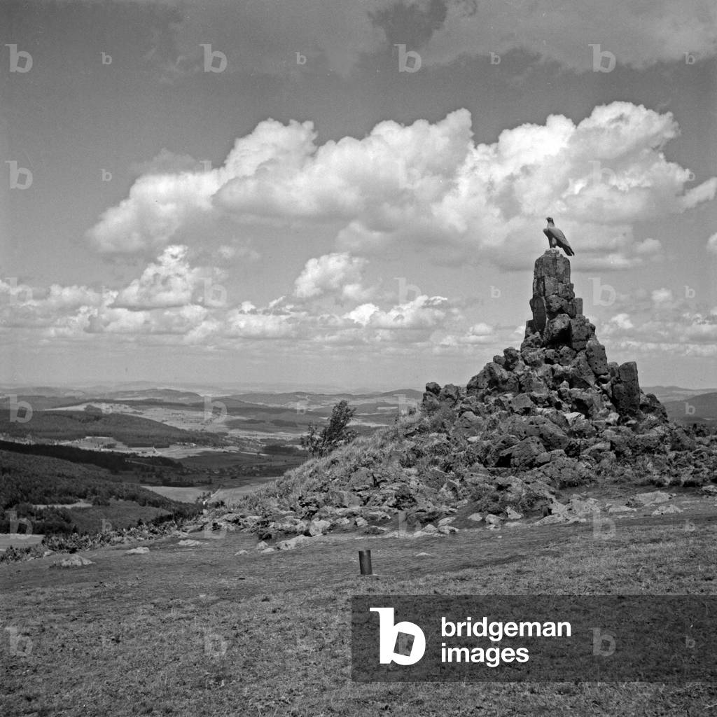 WWI memorial, erected in 1923, for fallen pilots at the Western hang of Wasserkuppe, Germany 1930s (b/w photo)