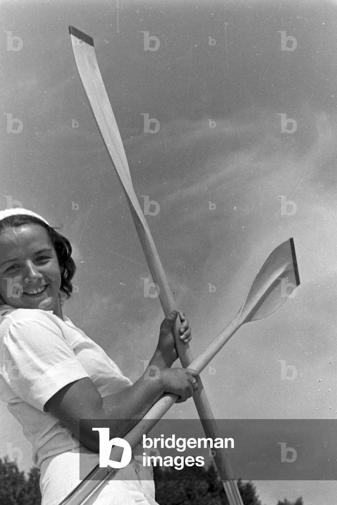 Vacation at the Baltic Sea, Germany 1930s (b/w photo)