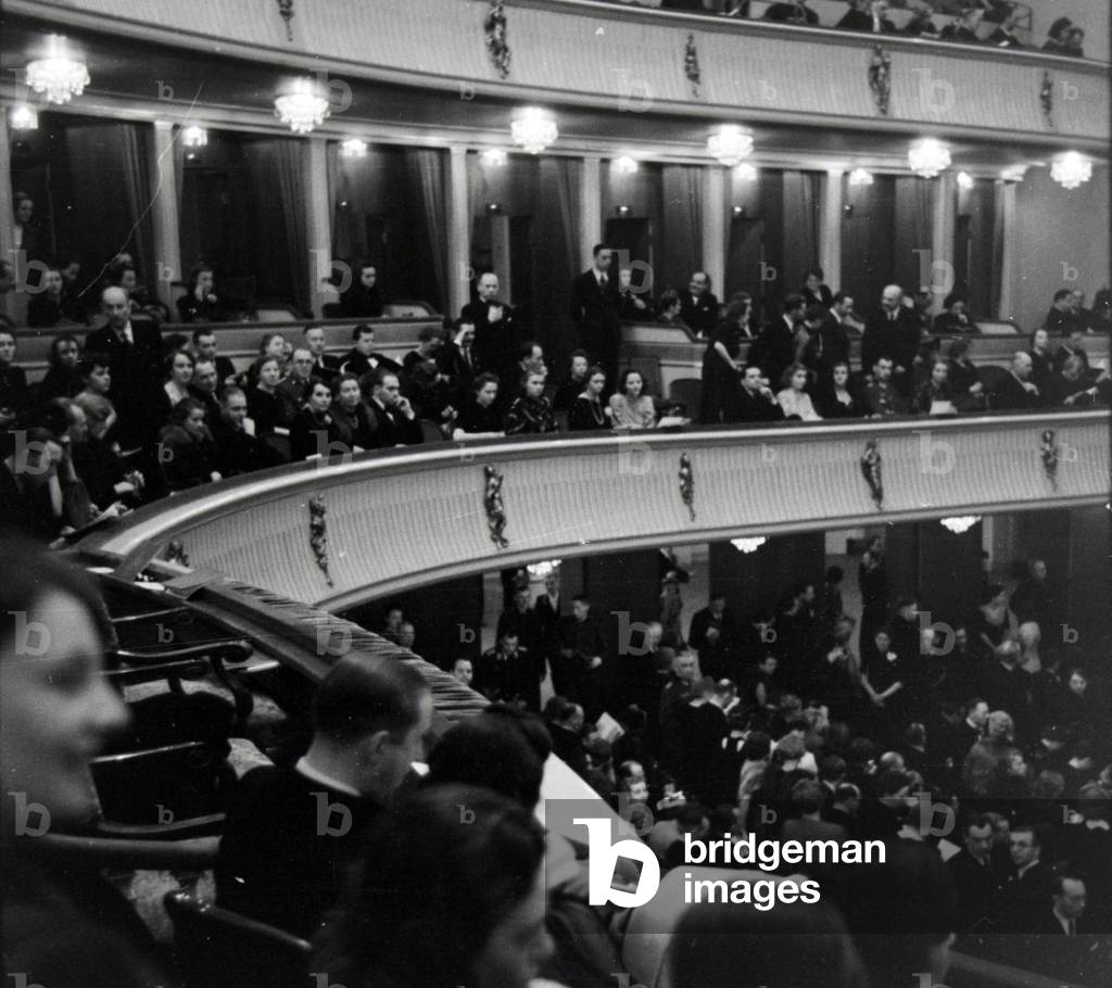 Performance in the opera in Rome, Italy 1940s (b/w photo)