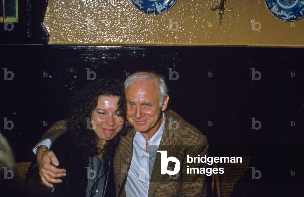 German humorist Vicco von Buelow aka Loriot and actress Evelyn Hamann at a restaurant, Hamburg 1984