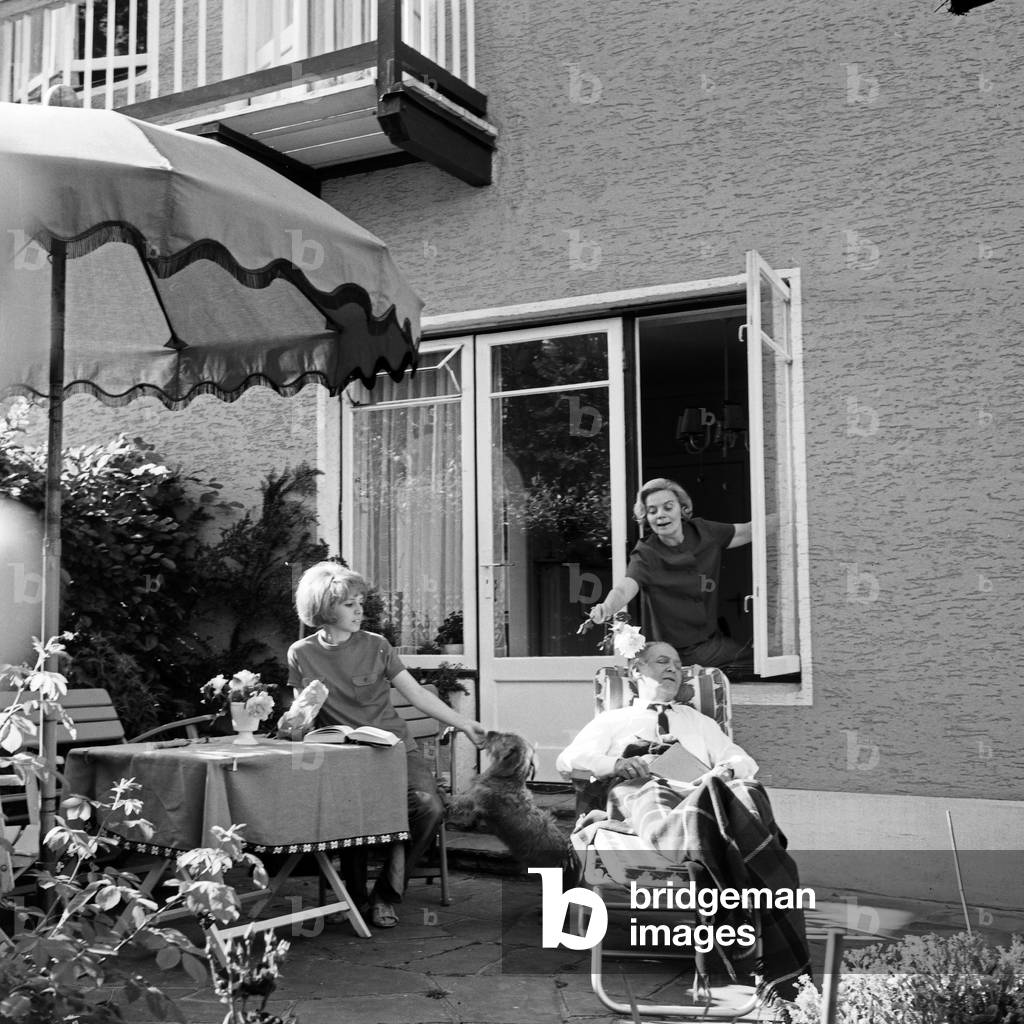 German actress Heidi Mahler (left) with her parents Hans Mahler and Heidi Kabel at Hamburg, Germany 1960s