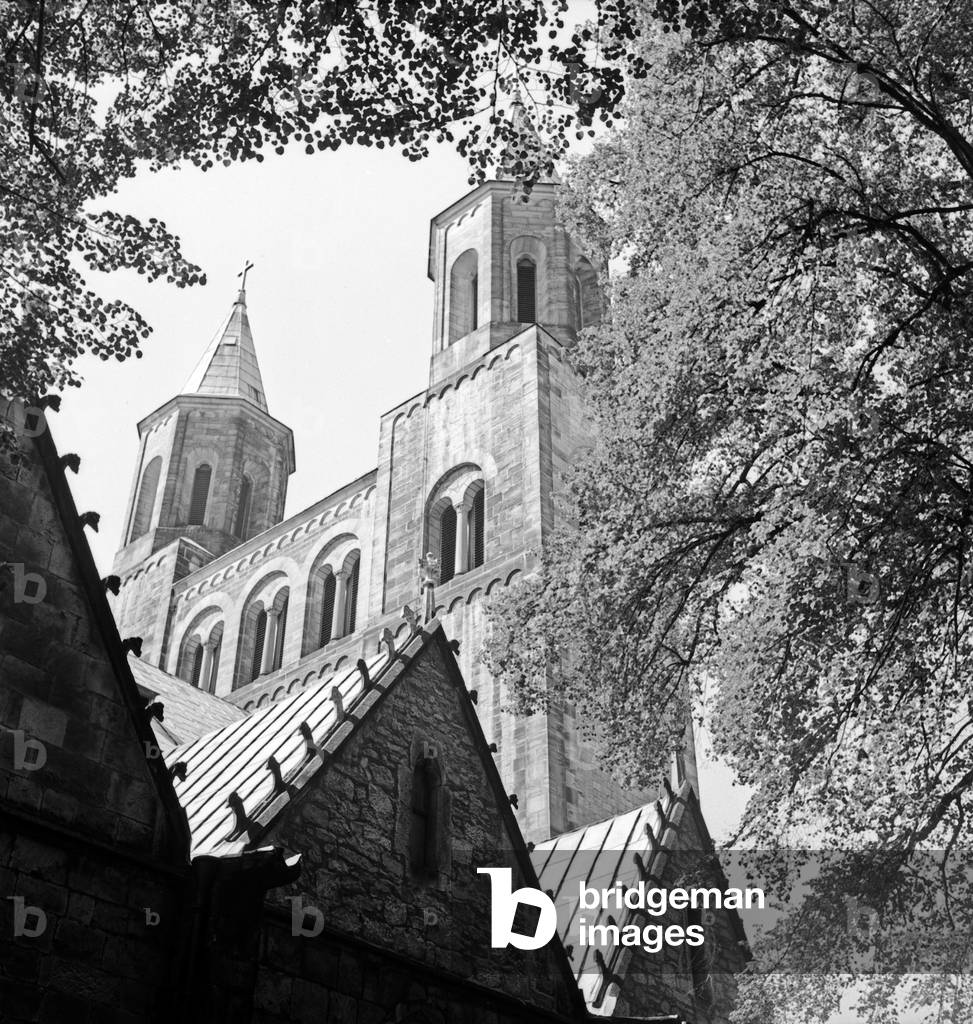 The St Mary's cathedral at Hildesheim, Germany 1930s (b/w photo)