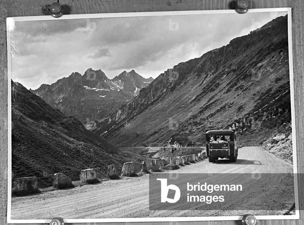 Artwork of an elder photograph, Germany 1930s (b/w photo)