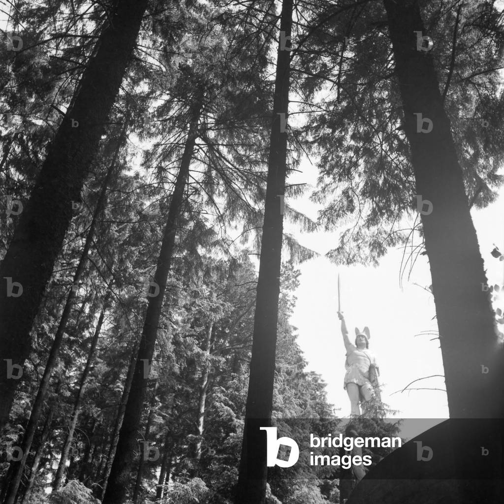 Hermann monument next to Hiddesen near Detmold, Germany 1930s (b/w photo)