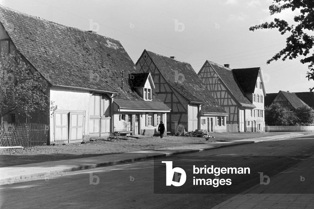 A trip to Trossingen, Germany 1930s (b/w photo)