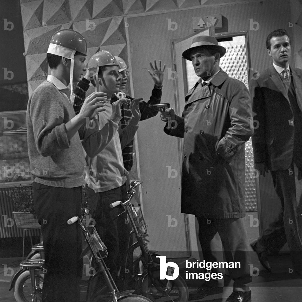 Spook in the department store