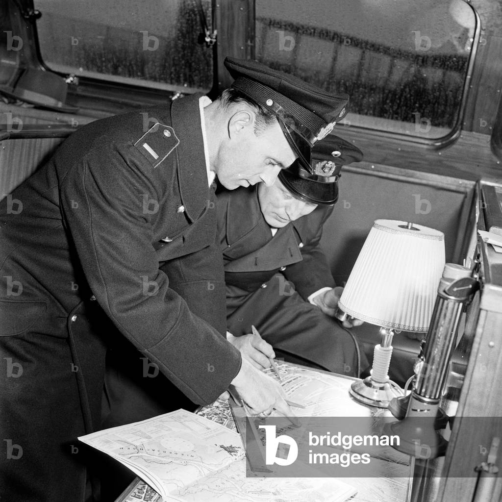 Coverage about the work of the water police at Hamburg, Germany 1960s