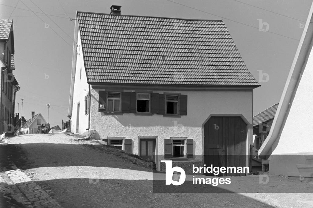 A trip to Tailfingen, Germany 1930s (b/w photo)