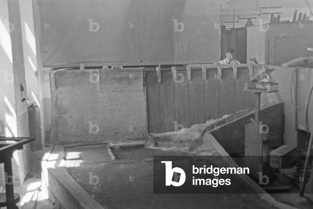 At the river engineering laboratory at Karlsruhe, Germany 1930s (b/w photo)