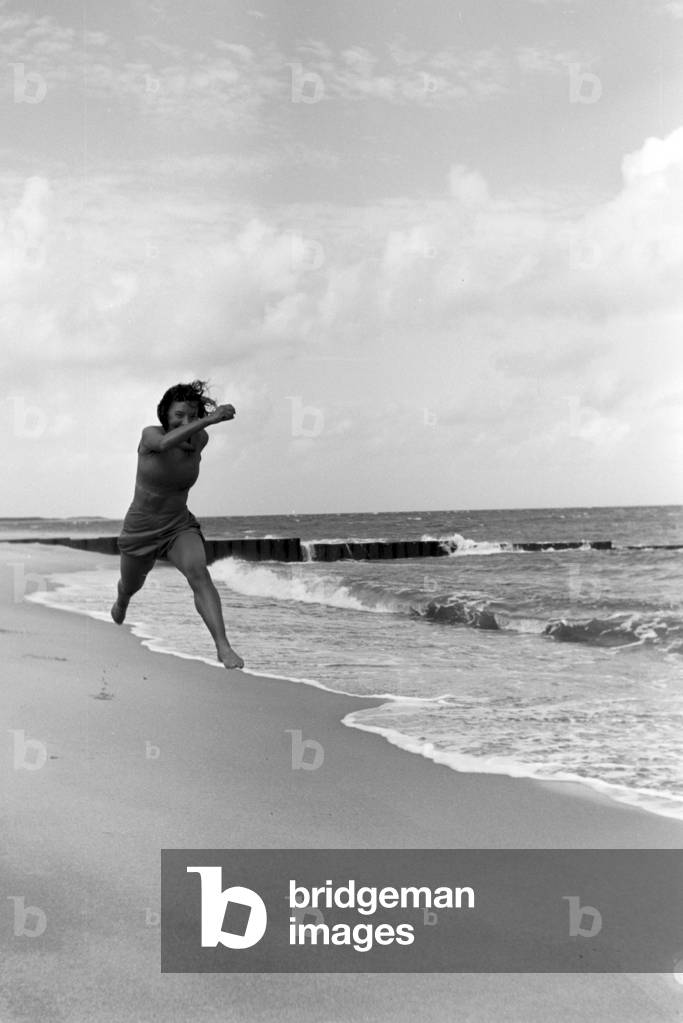 The popular dancer Gret Palucca on vacation on Sylt, Germany 1930s (b/w photo)