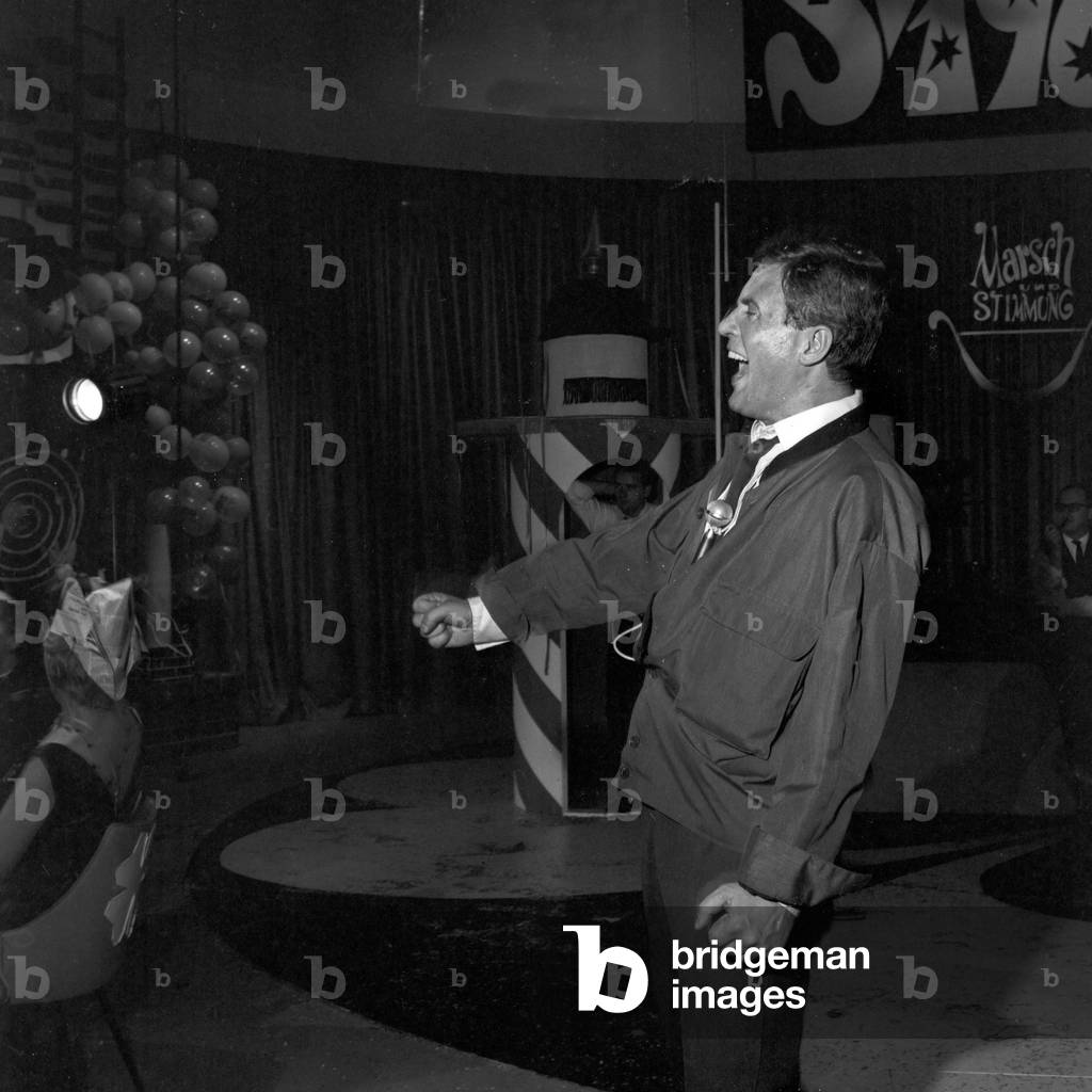 At the set to new year's eve TV show 