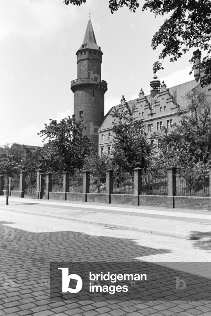 A trip to Liegnitz, Germany 1930s (b/w photo)