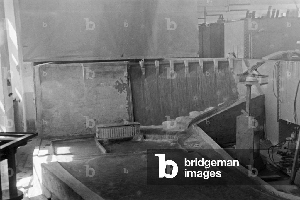 At the river engineering laboratory at Karlsruhe, Germany 1930s (b/w photo)