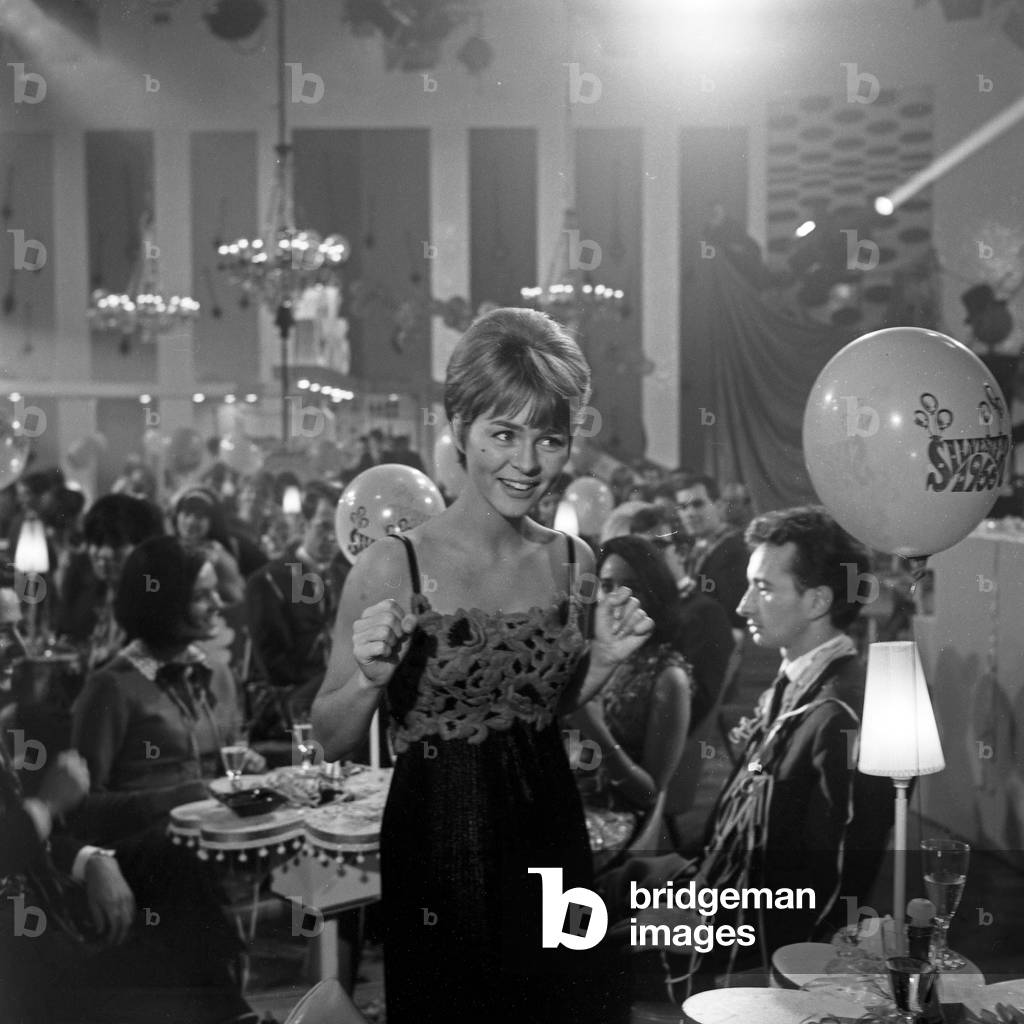 At the set to new year's eve TV show 