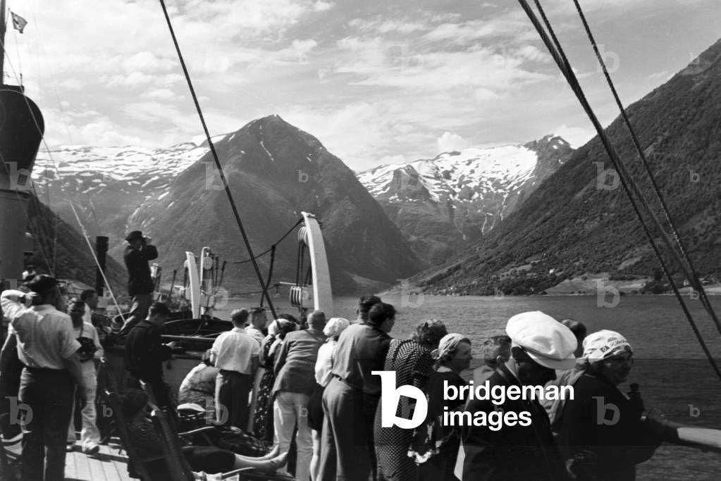A cruise to Norway, Germany 1930s (b/w photo)