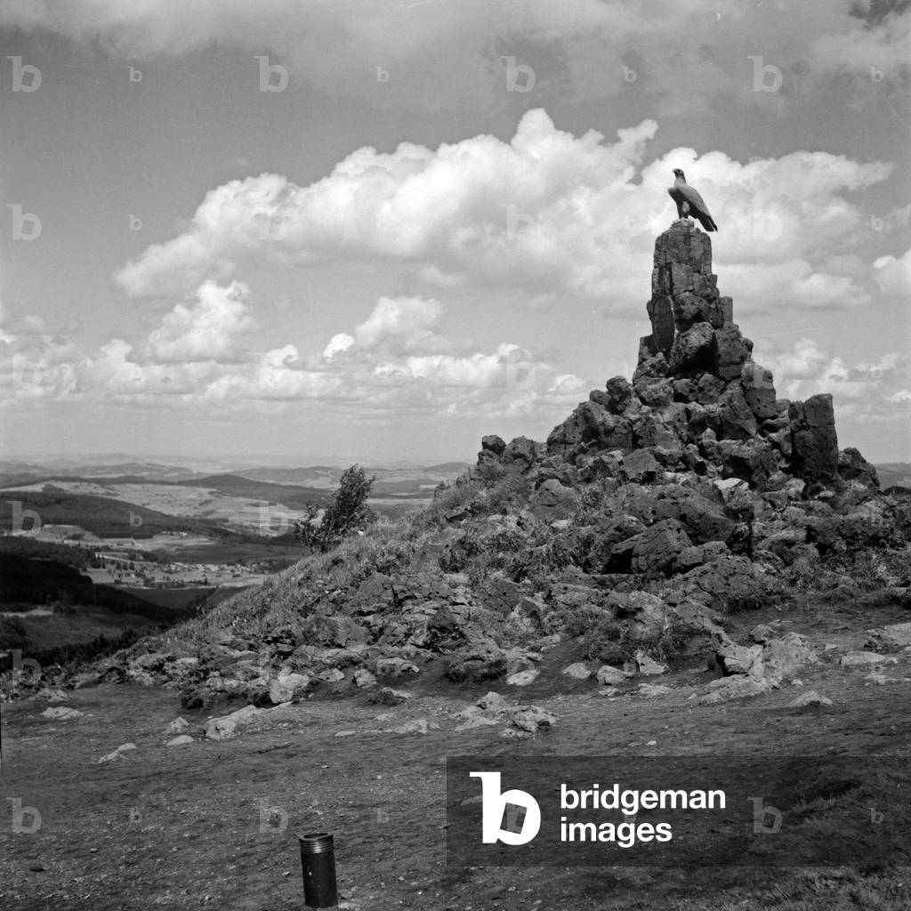 WWI memorial, erected in 1923, for fallen pilots at the Western hang of Wasserkuppe, Germany 1930s (b/w photo)