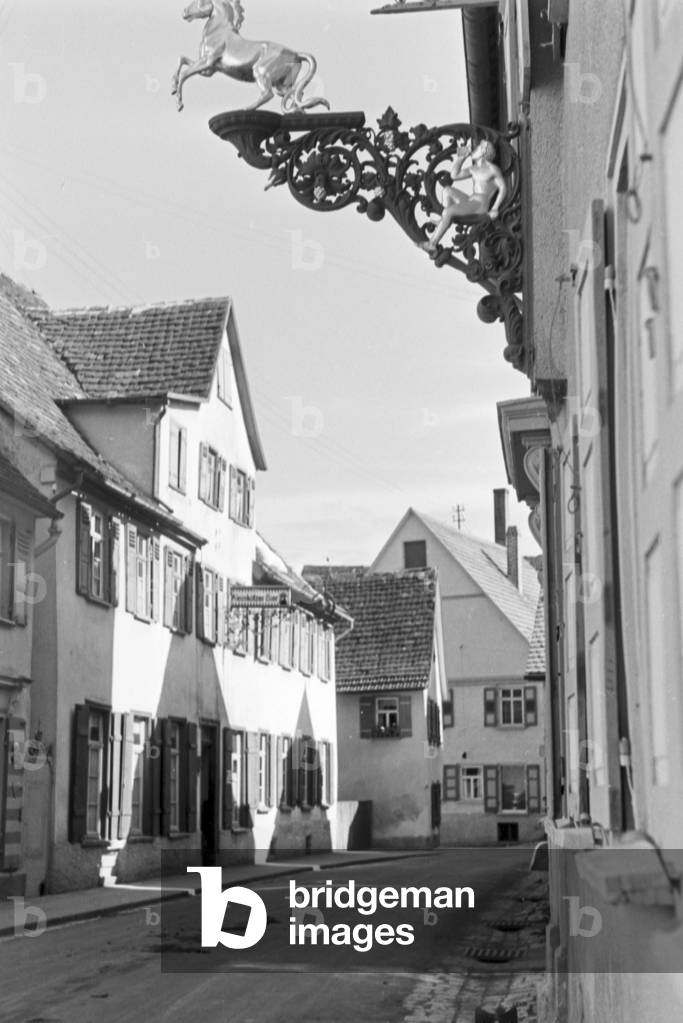 A trip to Giengen, Germany 1930s (b/w photo)