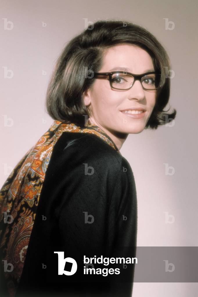 Portrait de NANA MOUSKOURI, Chanteuse, annees 1960.