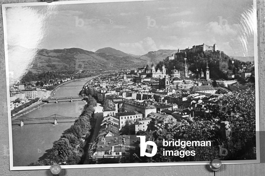 Artwork of an elder photograph, Germany 1930s (b/w photo)