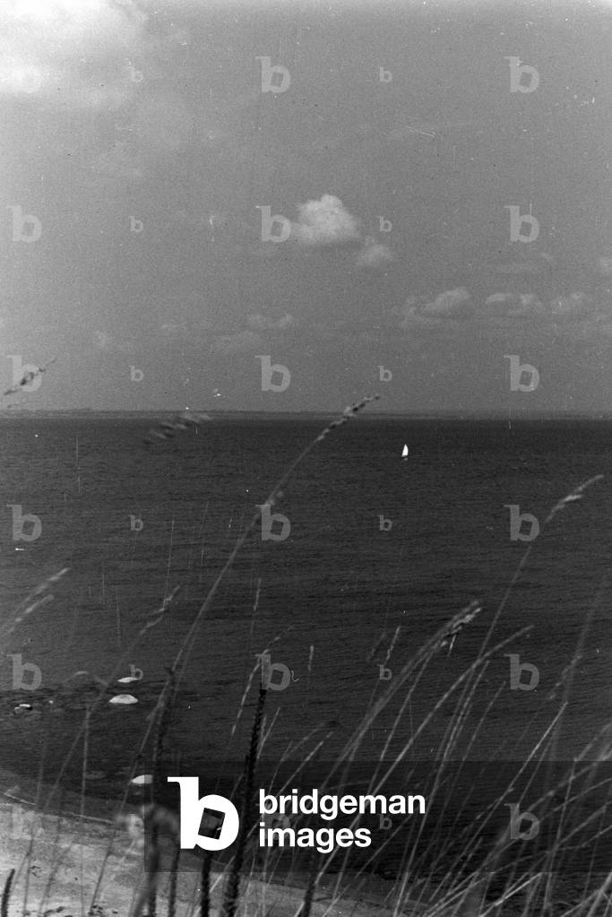 Travemuende on the shore of the Baltic Sea, Germany 1930s (b/w photo)