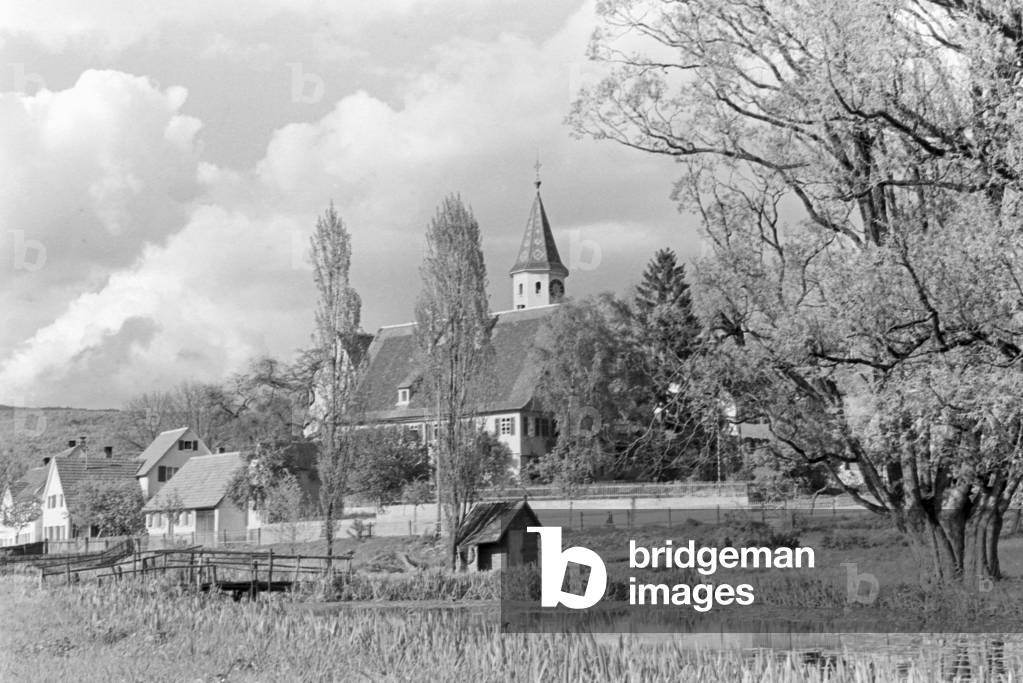 A trip to Heidenheim, Germany 1930s (b/w photo)