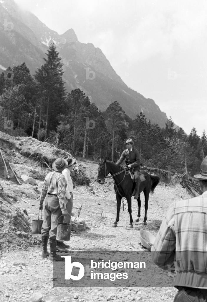 Shooting programme for the movie 