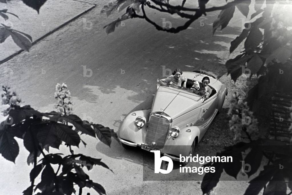 An excursion to Freiburg im Breisgau, Germany 1930s (b/w photo)