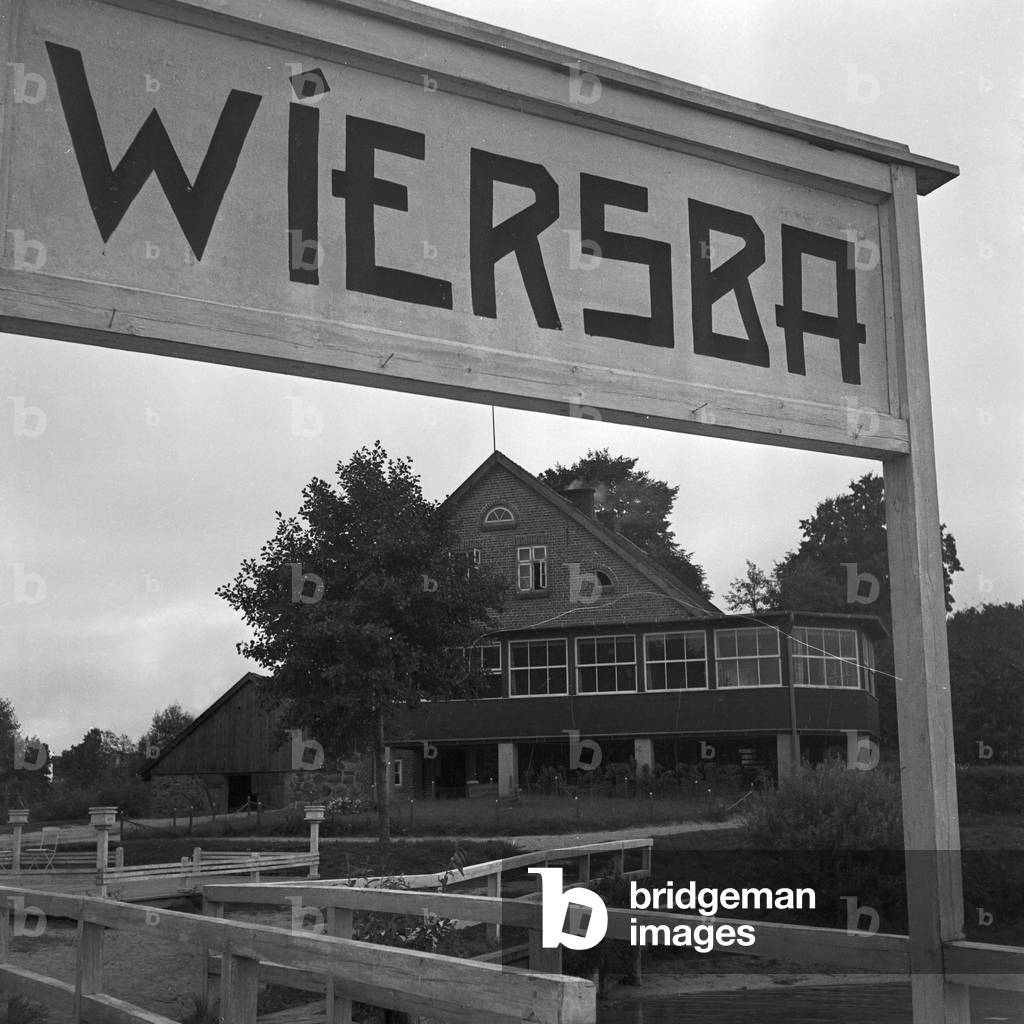 City limits sign at Wiersba in Masuria in East Prussia, Germany 1930s (b/w photo)