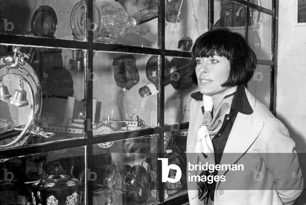 German actress and author Barbara Ruetting at an antiquities shop, Germany 1970s