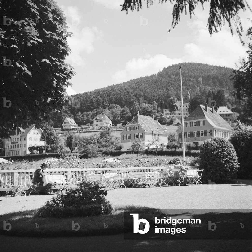 View to a small town at Black Forest area, Germany 1930s (b/w photo)