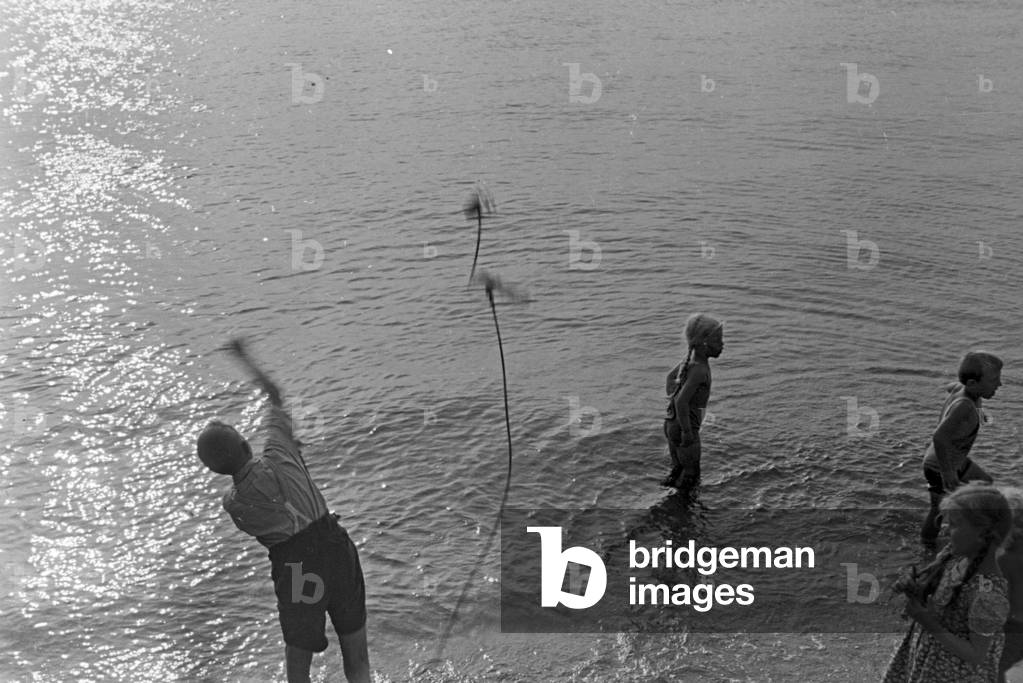 A summer day at the Baltic Sea, Germany 1930s (b/w photo)