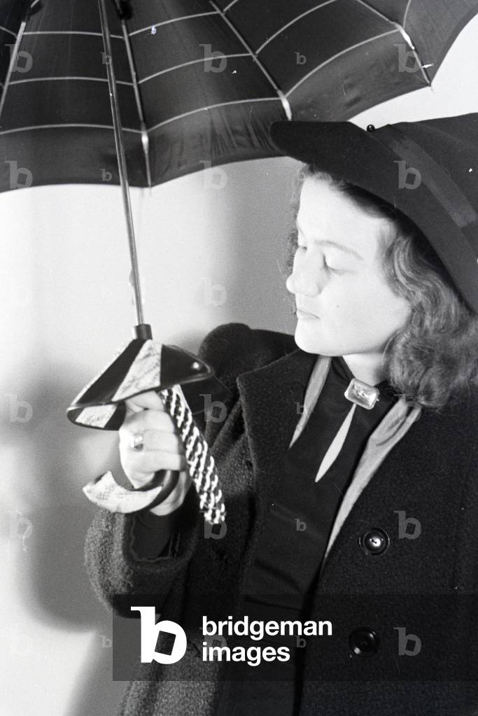 A visitor of the Vienna fashion week, in the house of fashion 