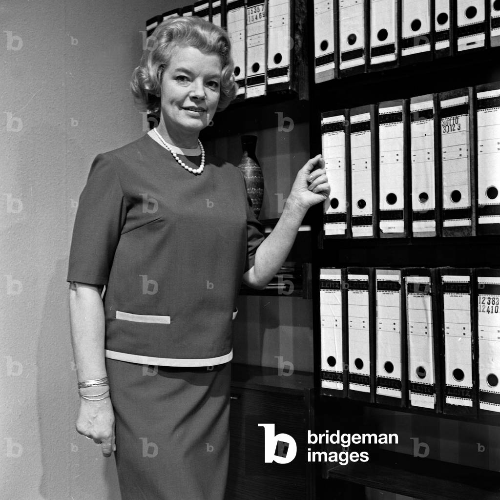 Presentation of all day fashion, here: office fashion, Germany 1960s
