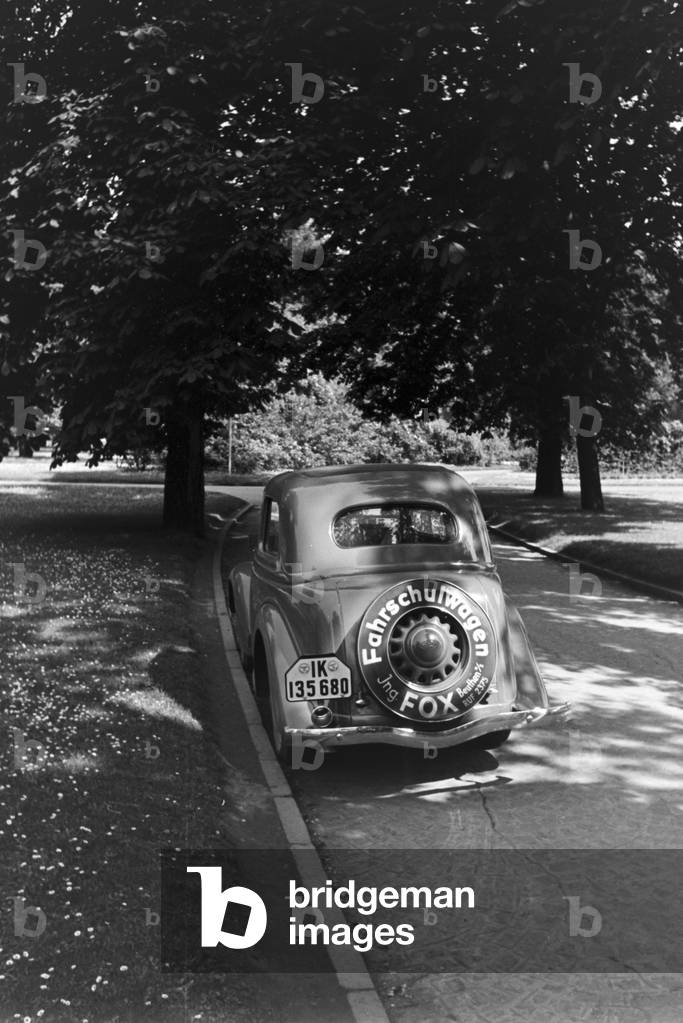 A trip to Beuthen, Germany 1930s (b/w photo)