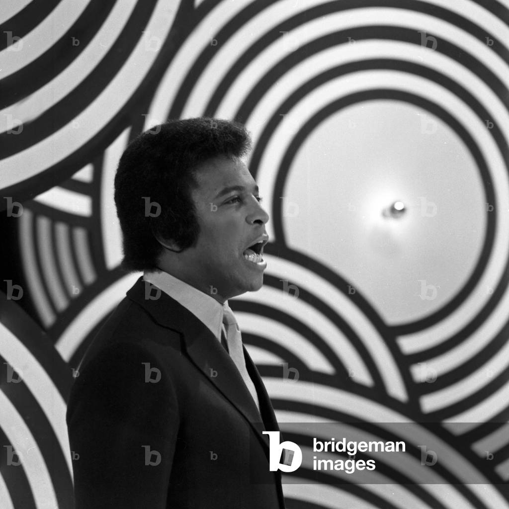 German schlager singer Roberto Blanco at a TV show, Germany end 1960s