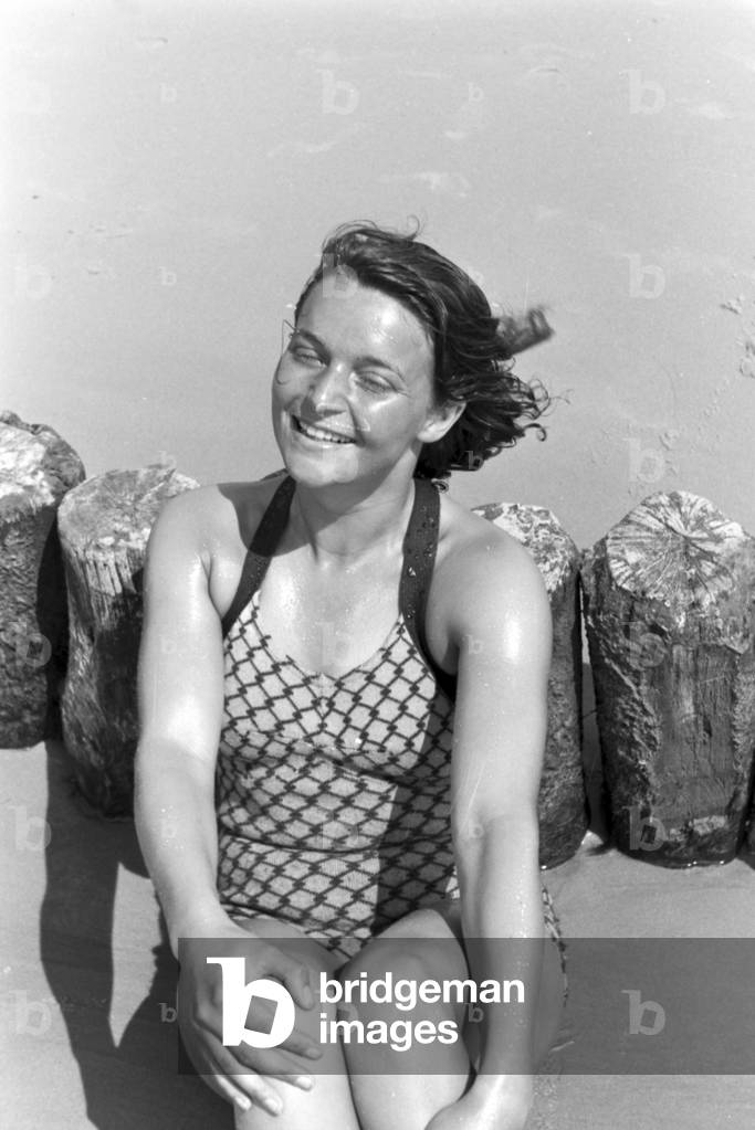 Vacations on Norderney, Germany 1930s (b/w photo)