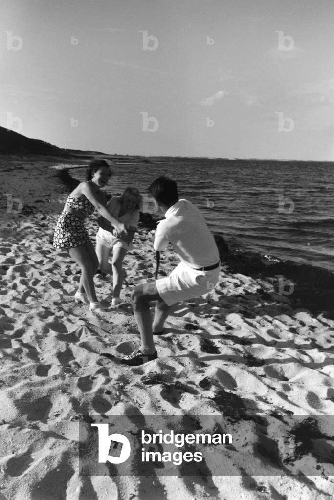 Vacations on Westerland, Germany 1930s (b/w photo)