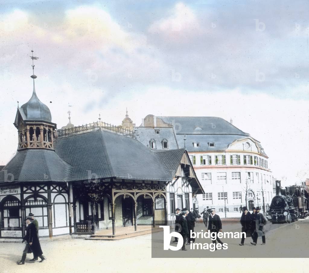 Trier, Moselle Valley Railway Station